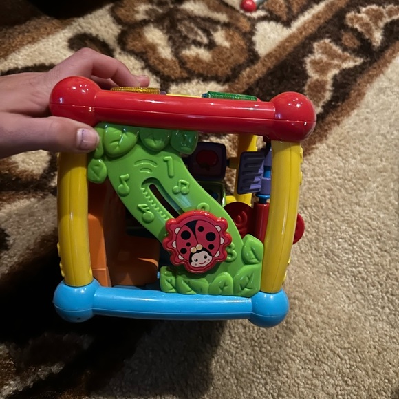 VTech Activity Cube - Picture 3 of 4